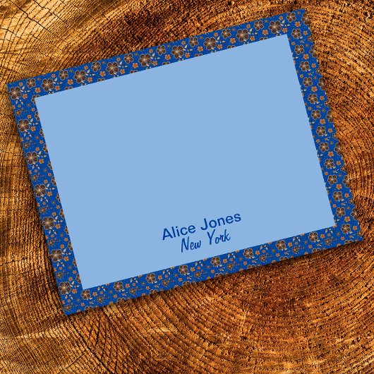 Dunkelblaues Muster braune natürliche Blume Notizblock