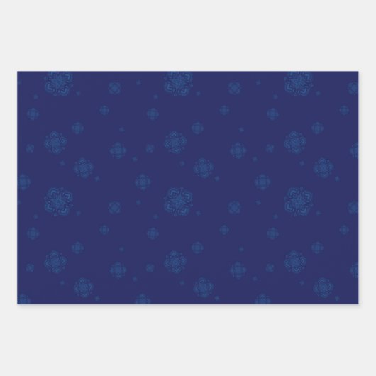 Dunkelblaues Packpapier mit blauen Blütenmustern Geschenkpapier Set (Vorderseite 3)