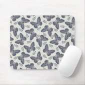 Dunkelblaues Schmetterlingsmuster auf grauem Hinte Mousepad (Mit Mouse)