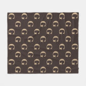 Dunkelbraun-Beige-Tan-Monogramm-Muster Fleecedecke (Vorderseite (Horizontal))