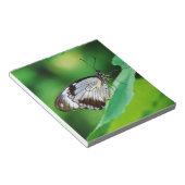 Dunkelbraun und Grauschmetterling Notizblock (angewinkelt)
