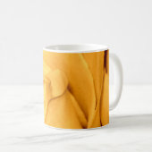 Dunkelgelbe Rose Kaffeetasse (VorderseiteRechts)