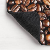 Dunkelgeröstete Kaffeebohnen Mousepad (Ecke)