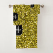 Dunkelgoldgelbe Imitate Glitzer Glitzern Monogram Badhandtuch Set (Insitu)