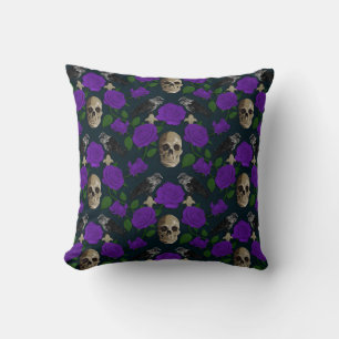Dunkelgotische Grungy Rose Vines Raven Skull lila Kissen