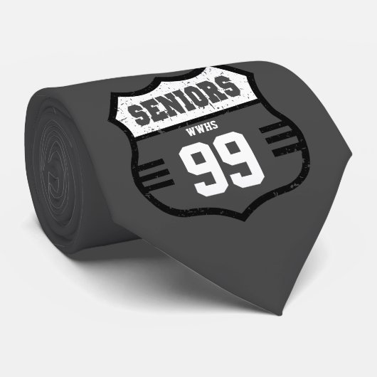 Dunkelgrau gestörte Senioren Road Sign Krawatte (Gerollt)