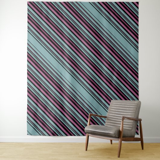 Dunkelgrau-rosa gestreiftes Muster Wandteppich (Beispiel)