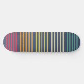 Dunkelgraue farbige Retrostreifen Skateboard (Horizontal)
