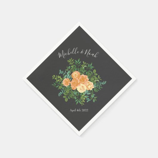 Dunkelgraue Peach Wedding Modern Floral Serviette (Ecke)