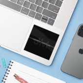 Dunkelgraues Monogramm, Name und geometrischer Str Aufkleber (Laptop mit iPhone)