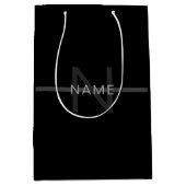 Dunkelgraues Monogramm, Name und geometrischer Str Mittlere Geschenktüte (Vorderseite)