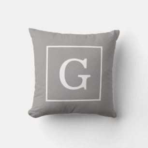 Dunkelgraues weiß gerahmtes Anfangsmonogramm Kissen