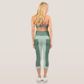 Dunkelgrün und Pastellgrün Capri Leggings (Rückseite)