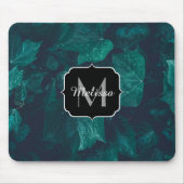 Dunkelgrüne Efeu-Blätter Wasser fällt Monogramm Mousepad (Vorne)