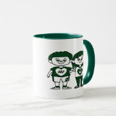 Dunkelgrüne Fußball-Tasse für Ihre Schwester Tasse (VorderseiteRechts)