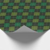 Dunkelgrüne irische Raute Diamond Pattern Geschenkpapier (Ecke)