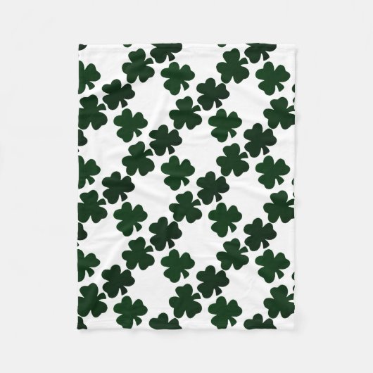 Dunkelgrüne Kleeblätter Fleecedecke (Vorderseite)