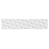 Dunkelgrüne Pine Needles Red Holly Berries Muster Kurzer Tischläufer (Horizontal)