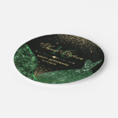 Dunkelgrünes Aquarellkleid & Glam Wave Sweet 16 Pappteller (Schrägansicht)