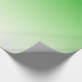 Dunkelgrünes bis leicht grünes Umhüllungspapier Geschenkpapier (Ecke)