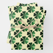 Dunkelgrünes funkelnd Kleeblatt hellgelb Geschenkpapier Set (Beispiel)