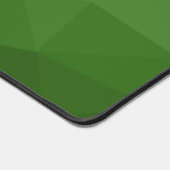 Dunkelgrünes geometrisches Mesh-Muster-Monogramm Schreibtischunterlage (Ecke)