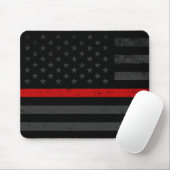 Dunkelheit beunruhigte Feuerwehrmann-Flagge Mousepad (Mit Mouse)