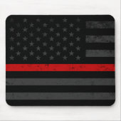 Dunkelheit beunruhigte Feuerwehrmann-Flagge Mousepad (Vorne)
