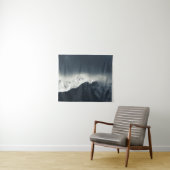 Dunkelheit und Licht auf schneebedeckte Berge Wandteppich (Beispiel (Horizontal))