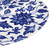 Dunkelmarineblau-Blumenmuster auf Weiß Schneidebrett (Ecke)