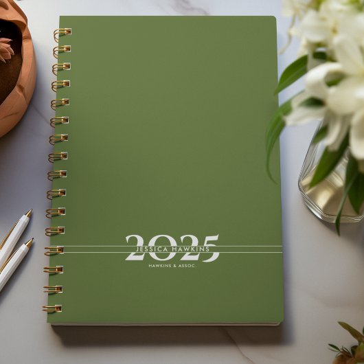 Dunkelolie grüne Überschneidung Text Split Year Planer