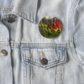 Dunkelrot-Freesie Button (Beispiel)