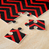 Dunkelrot und Schwarz Zickzack Puzzle (Seite)