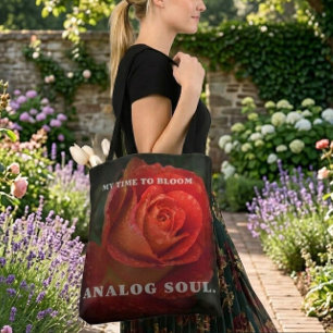 Dunkelrote Rose Makro Analog Soul schwarze Umhänge Tasche