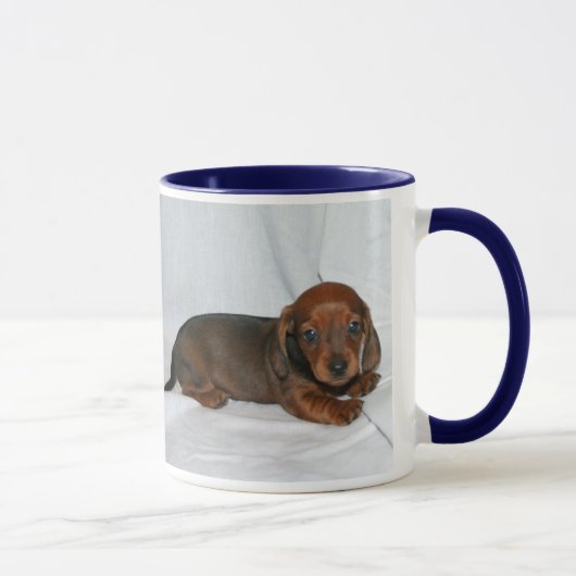 Dunkelroter Dackel-Welpe Tasse (Rechts)