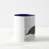 Dunkelroter Dackel-Welpe Tasse (Zentrum)