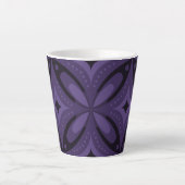 Dunkelviolett gefärbtes Retro-Muster Milchtasse (Vorderseite)