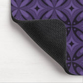 Dunkelviolett gefärbtes Retro-Muster Mousepad (Ecke)