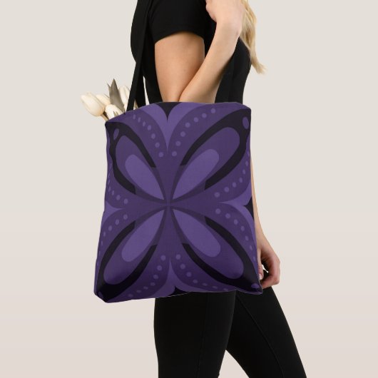 Dunkelviolett gefärbtes Retro-Muster Tasche (Von Nahem)