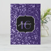 Dunkelviolette Glitzer Glitzern Sweet 16 Einladung (Stehend Vorderseite)
