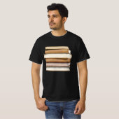 Dunkle Akademie Antike Bücher T-Shirt (Vorne ganz)