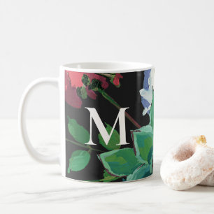 Dunkle Aquarellblüte mit Monogramm Kaffeetasse