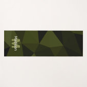 Dunkle Armee grüne schwarze Geometrie Monogramm Yogamatte (Vorderseite (Horizontal))