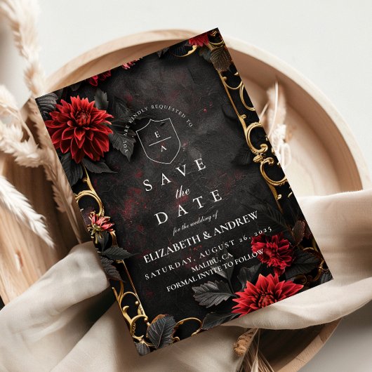 Dunkle Barockblütenhochzeit Save The Date