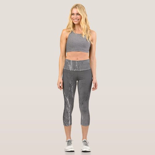 Dunkle Birkenbaum-Silhouetten 1 Capri Leggings (Vorderseite)
