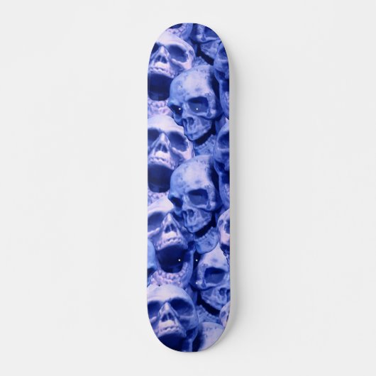 Dunkle blaue Skulls Skateboard (Vorne)