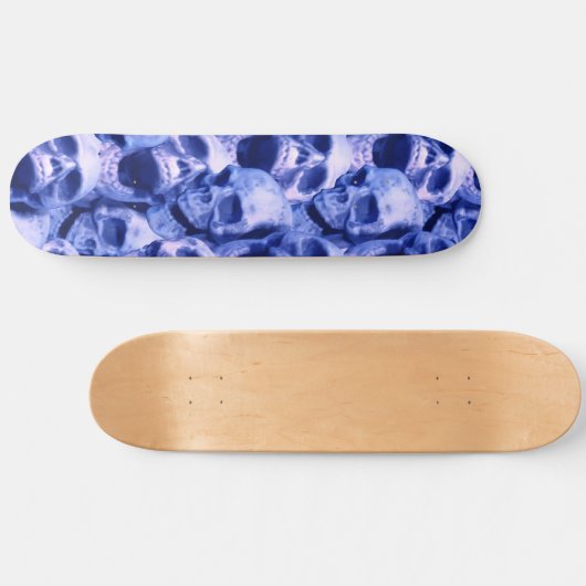 Dunkle blaue Skulls Skateboard (Horizontal)