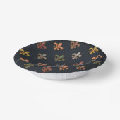 Dunkle Erde Waldlandschaft Fleur-de-lis Design Pappteller (Gewinkelt)