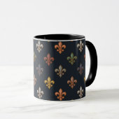 Dunkle Erde Waldlandschaft Fleur-de-lis-Design Tasse (VorderseiteRechts)
