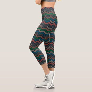 Dunkle Erde Waldlandschaft Zickzack-Chevron  Capri Leggings